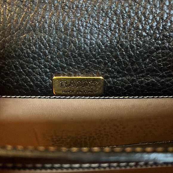 Vintage Bally Clutch - Picture 6 of 9